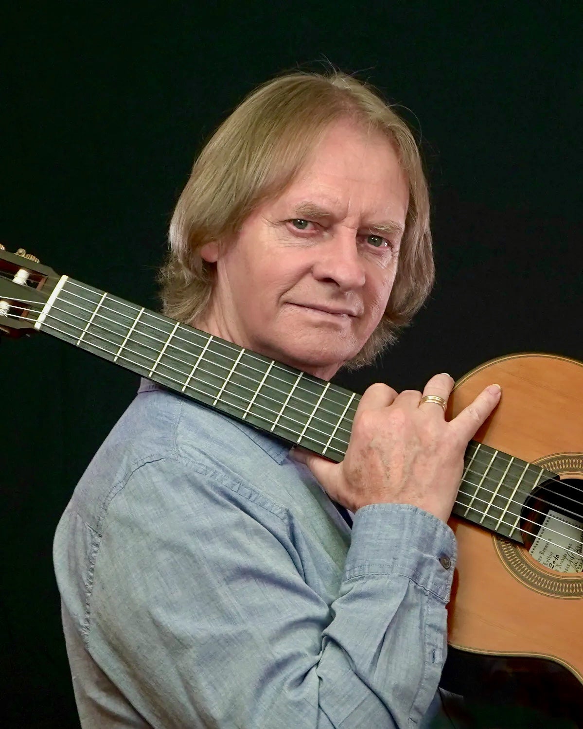 Boston Classical Guitar Society: David Russell